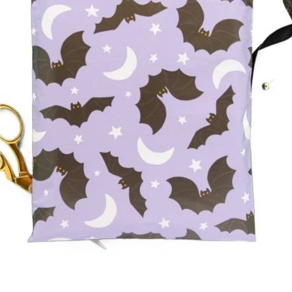 14.5 x 19 poly Mailers | set of 20 Halloween bats design|  Mail bags - Picture 3 of 3